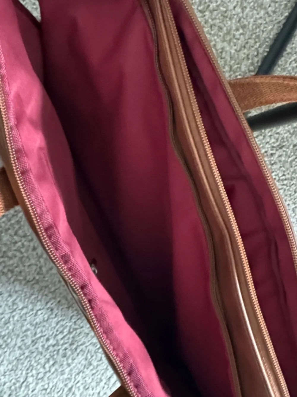 Men's Leather Messenger Bag in Brown - Classic Travel & Work Bag